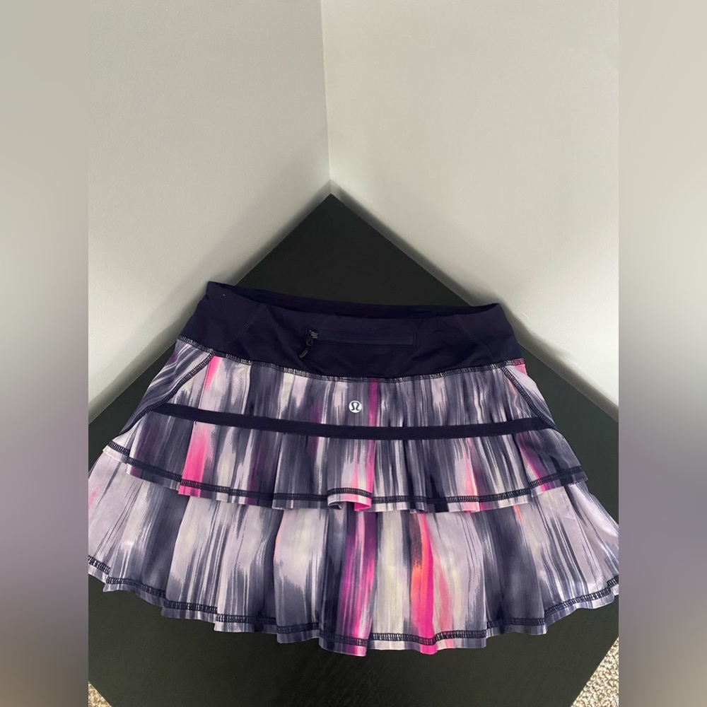 Lululemon skirt/skort size 2 regular